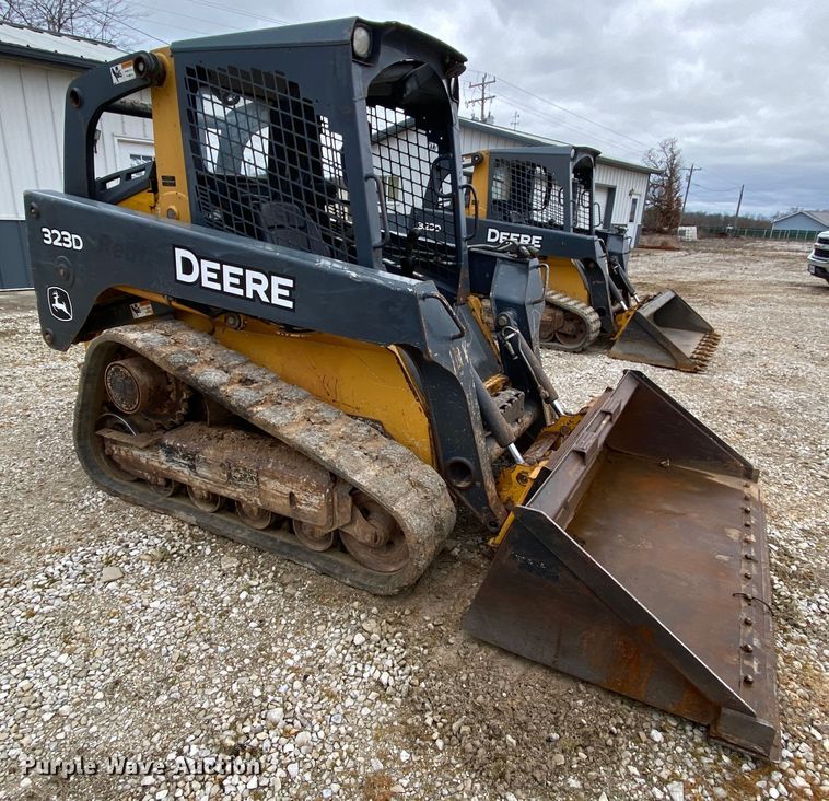 image for item HR9350 2012 John Deere 323D  tracked skid steer loader