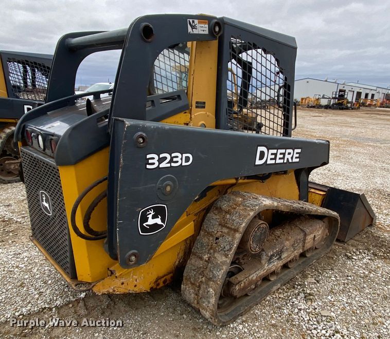 image for item HR9350 2012 John Deere 323D  tracked skid steer loader