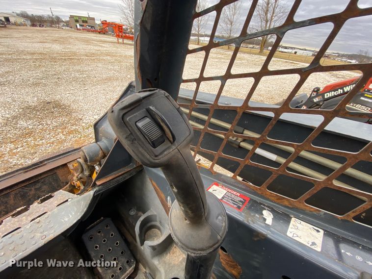 image for item HR9350 2012 John Deere 323D  tracked skid steer loader