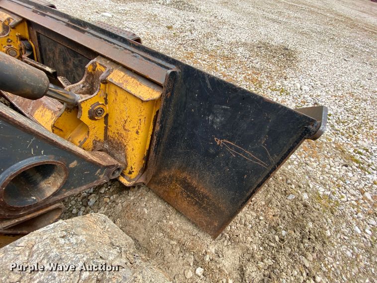 image for item HR9350 2012 John Deere 323D  tracked skid steer loader