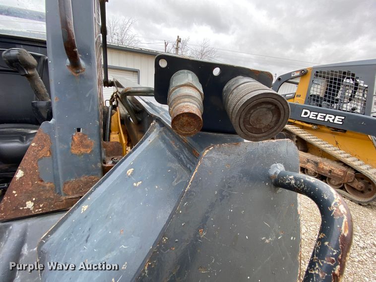 image for item HR9350 2012 John Deere 323D  tracked skid steer loader
