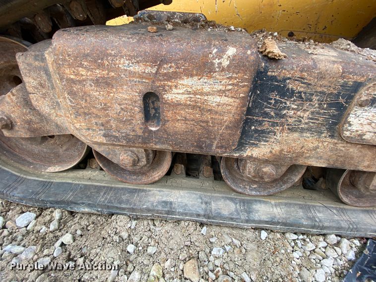 image for item HR9350 2012 John Deere 323D  tracked skid steer loader