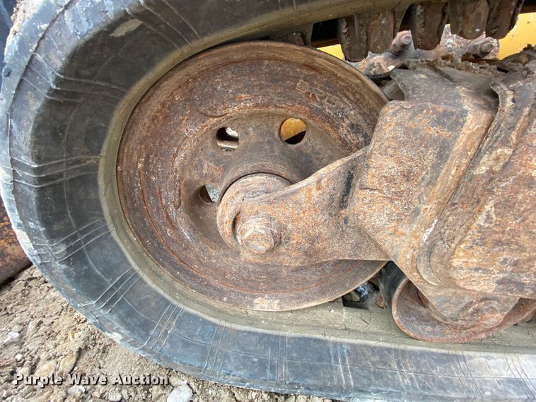 image for item HR9350 2012 John Deere 323D  tracked skid steer loader