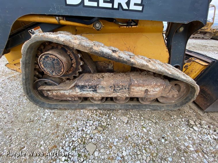 image for item HR9350 2012 John Deere 323D  tracked skid steer loader