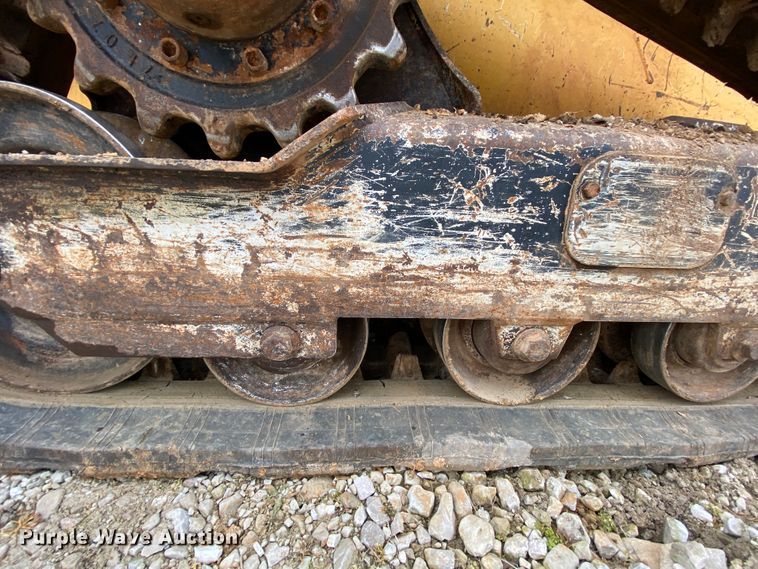 image for item HR9350 2012 John Deere 323D  tracked skid steer loader