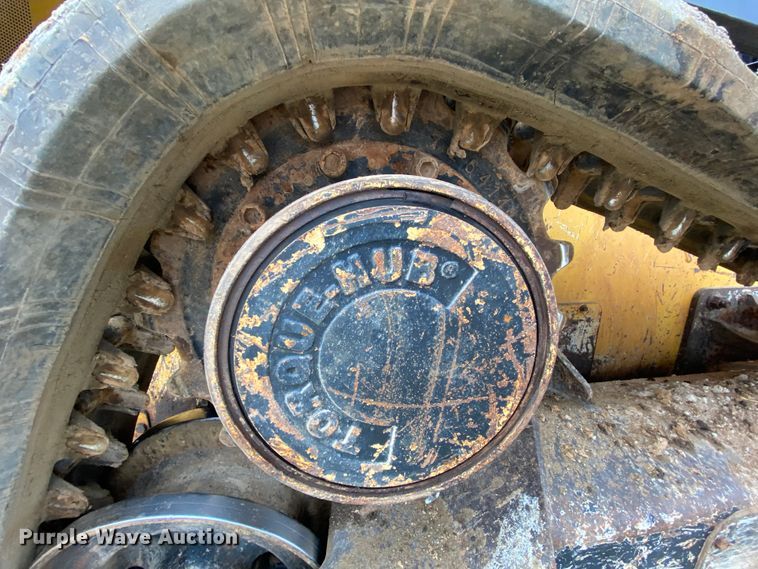 image for item HR9350 2012 John Deere 323D  tracked skid steer loader