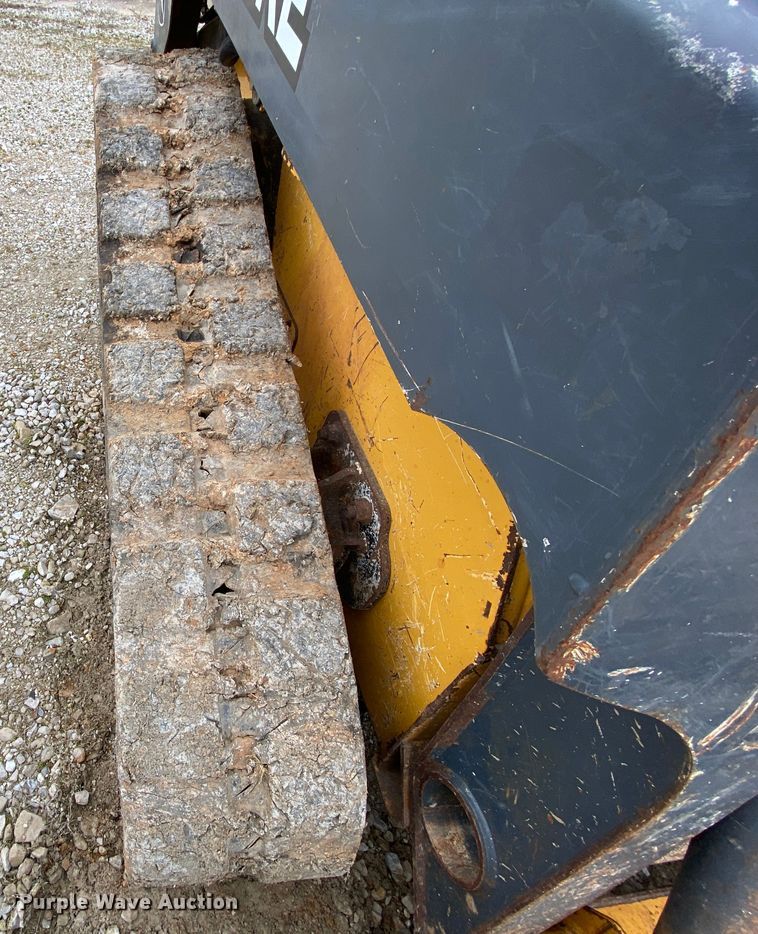 image for item HR9350 2012 John Deere 323D  tracked skid steer loader