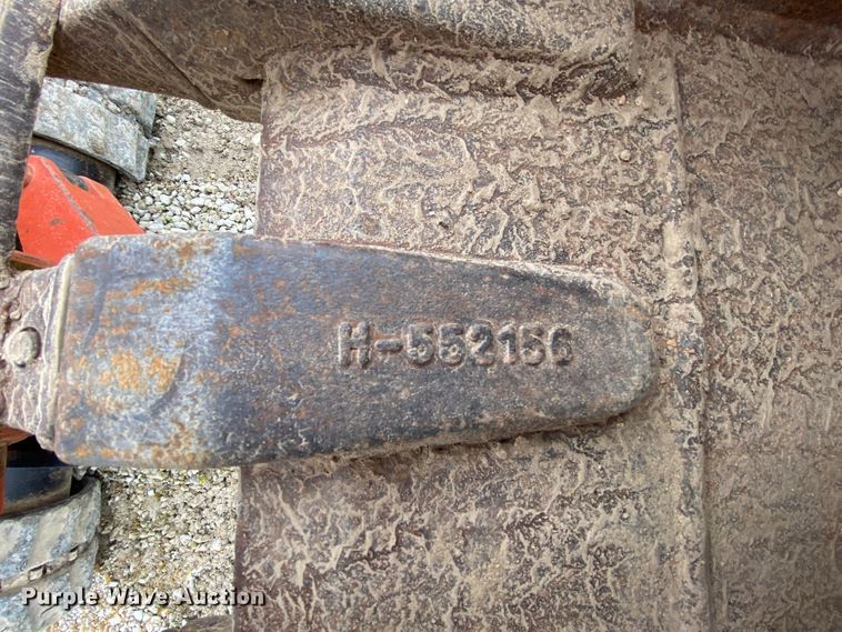 image for item HR9351 2006 Ditch Witch XT850  mini excavator / tool carrier