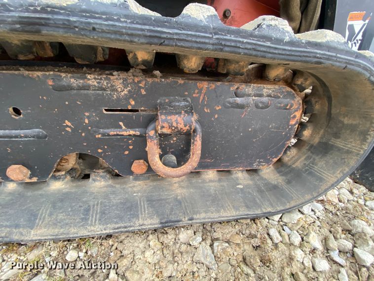 image for item HR9351 2006 Ditch Witch XT850  mini excavator / tool carrier