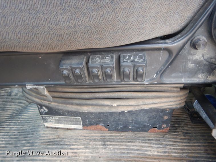 image for item HS9767 1995 Ford LT9000  dump truck