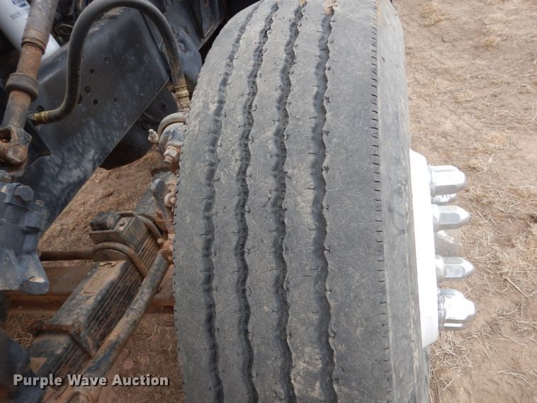 image for item HS9767 1995 Ford LT9000  dump truck