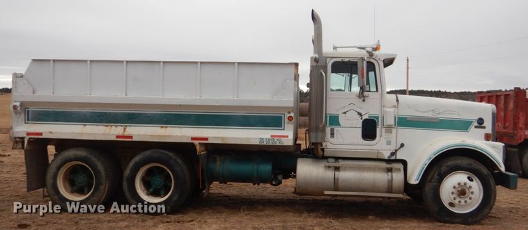 image for item HS9768 International F9370  dump truck