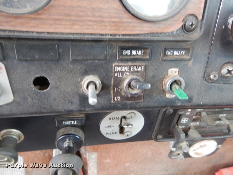 image for item HS9768 International F9370  dump truck