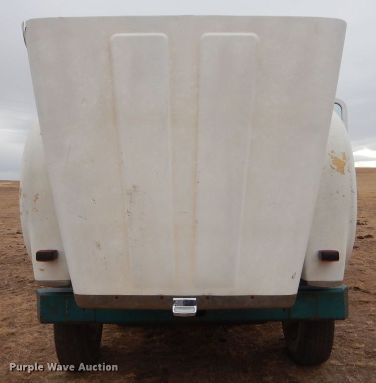 image for item HS9768 International F9370  dump truck