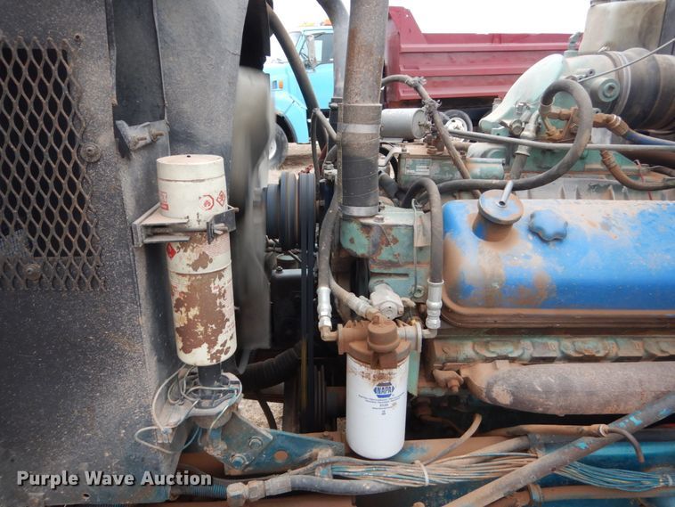 image for item HS9768 International F9370  dump truck