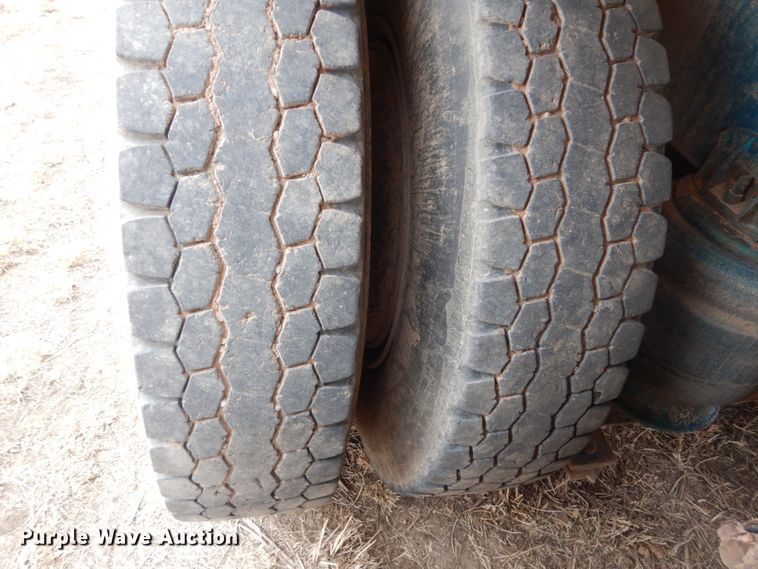 image for item HS9768 International F9370  dump truck