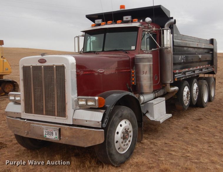 image for item HS9769 1991 Peterbilt 379  dump truck