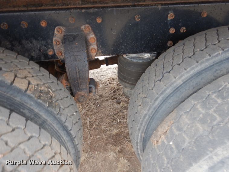 image for item HS9769 1991 Peterbilt 379  dump truck