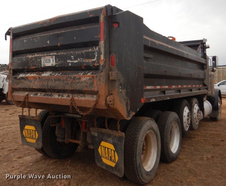 image for item HS9769 1991 Peterbilt 379  dump truck