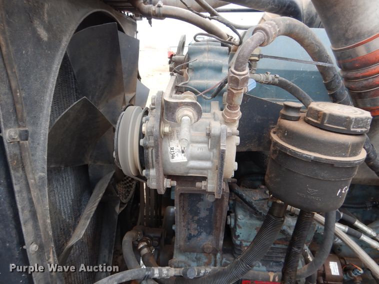 image for item HS9769 1991 Peterbilt 379  dump truck