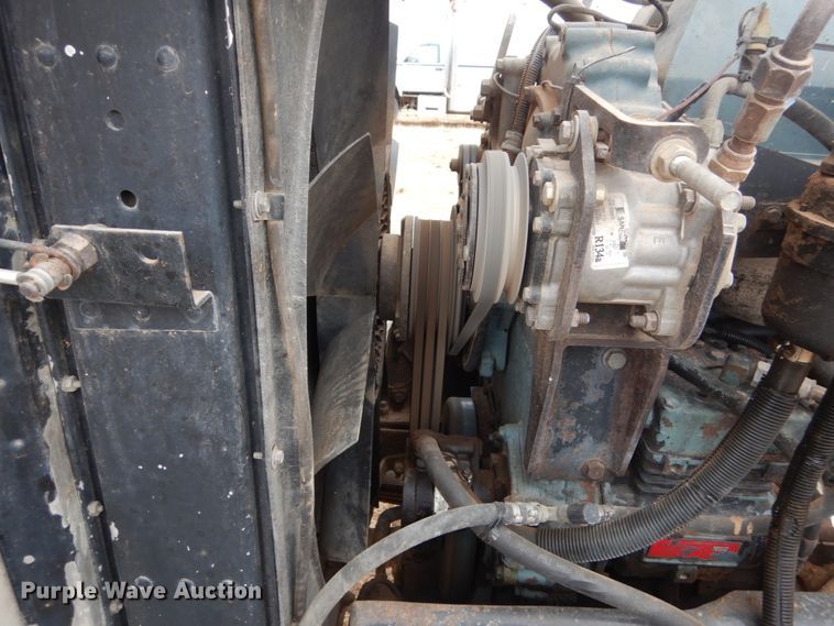 image for item HS9769 1991 Peterbilt 379  dump truck