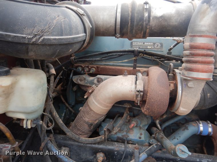 image for item HS9769 1991 Peterbilt 379  dump truck