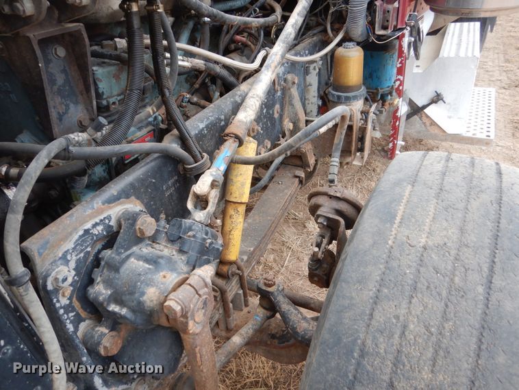 image for item HS9769 1991 Peterbilt 379  dump truck