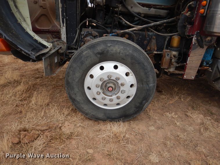 image for item HS9769 1991 Peterbilt 379  dump truck