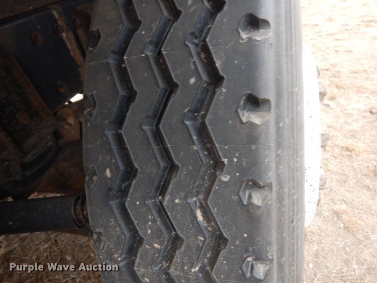 image for item HS9769 1991 Peterbilt 379  dump truck