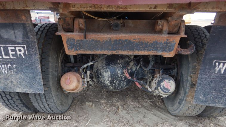 image for item HS9770 2001 Sterling L-Line  dump truck