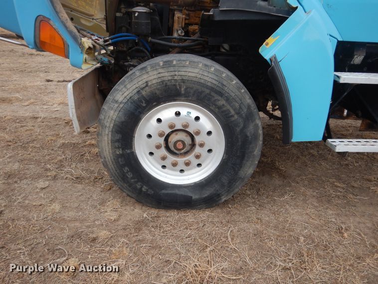 image for item HS9770 2001 Sterling L-Line  dump truck