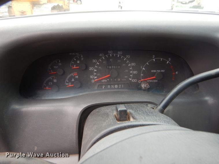 image for item HS9771 1999 Ford F450 Super Duty  service / utility truck with crane