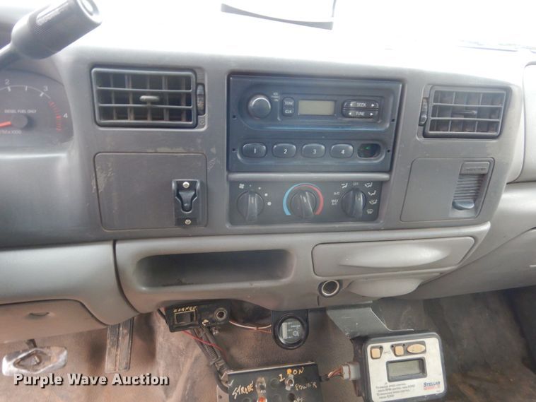 image for item HS9771 1999 Ford F450 Super Duty  service / utility truck with crane