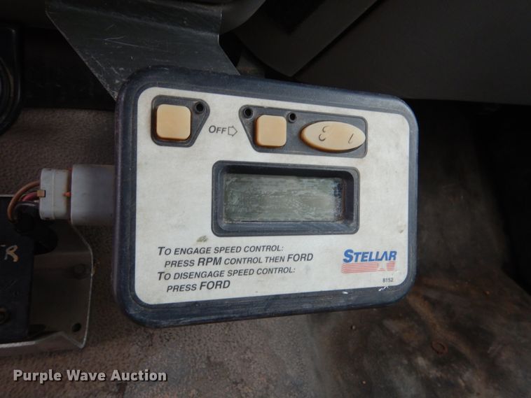 image for item HS9771 1999 Ford F450 Super Duty  service / utility truck with crane