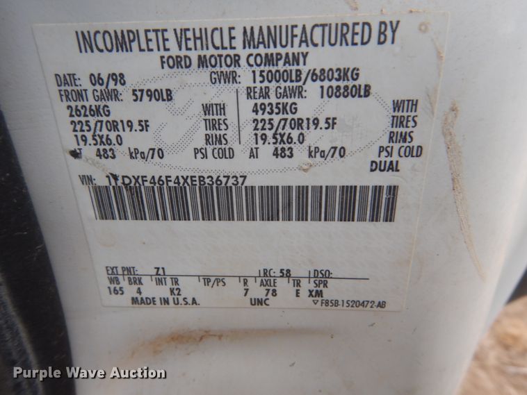 image for item HS9771 1999 Ford F450 Super Duty  service / utility truck with crane