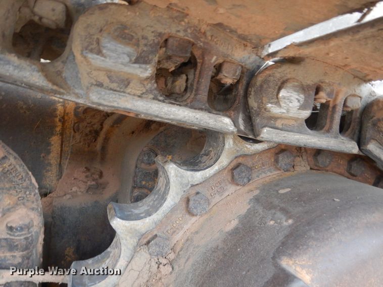 image for item HS9772 2000 John Deere 750C LGP  Series II dozer