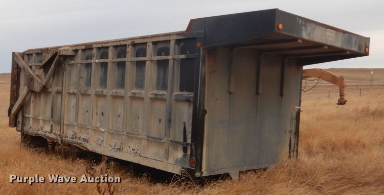 image for item HS9774 Reynolds  74156201102720 dump bed