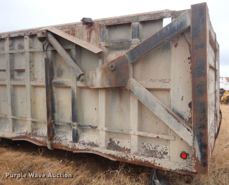 image for item HS9774 Reynolds  74156201102720 dump bed