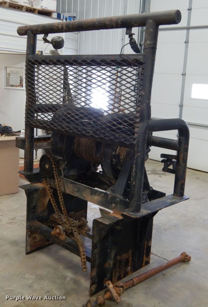 image for item HS9821 Braden winch