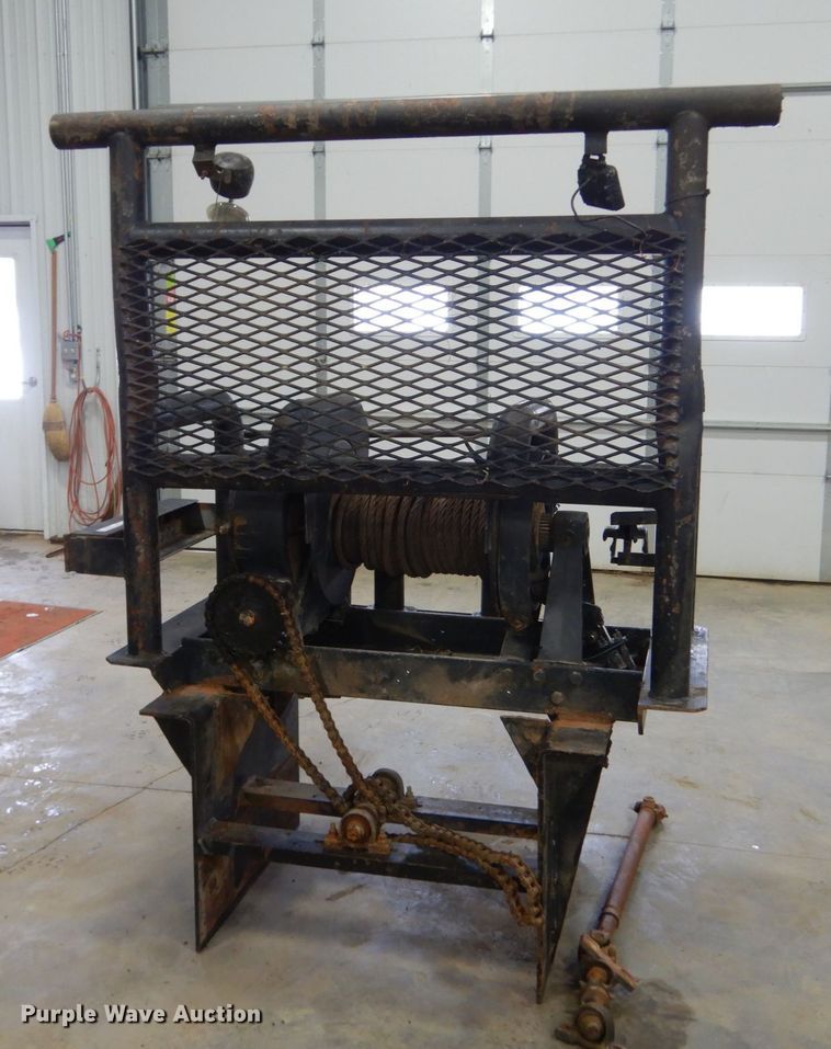 image for item HS9821 Braden winch