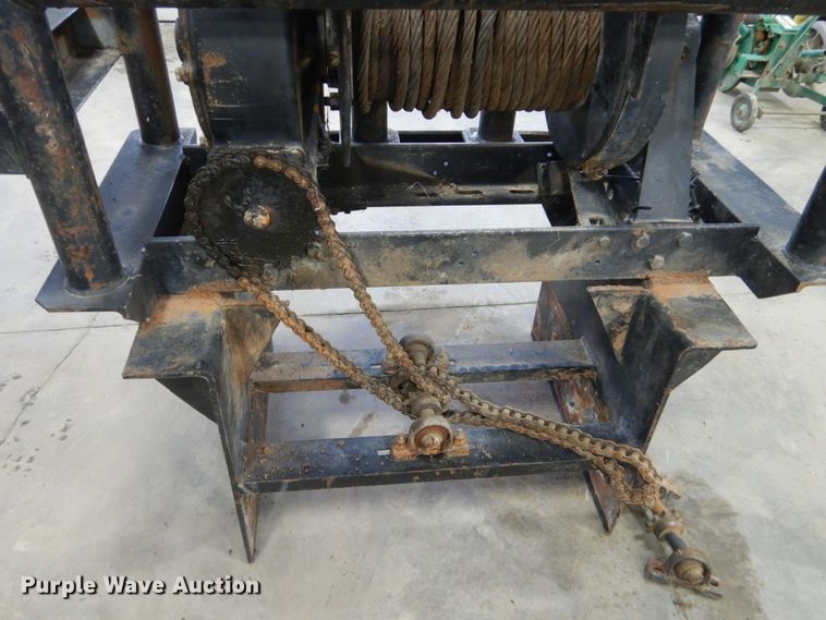 image for item HS9821 Braden winch