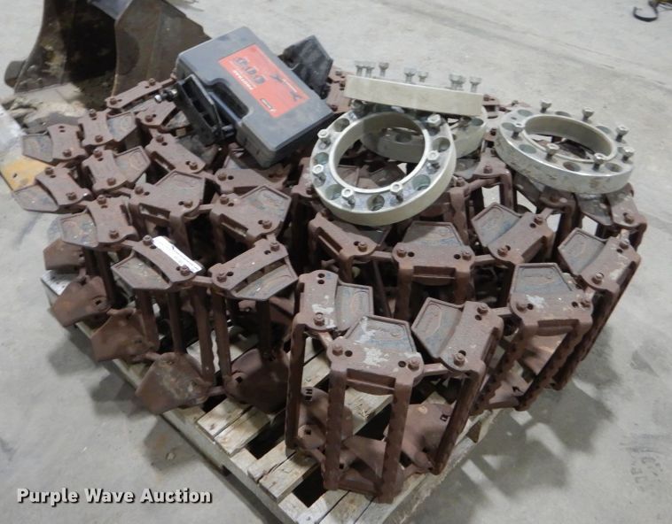 image for item HS9826 Over tire skid steer tracks