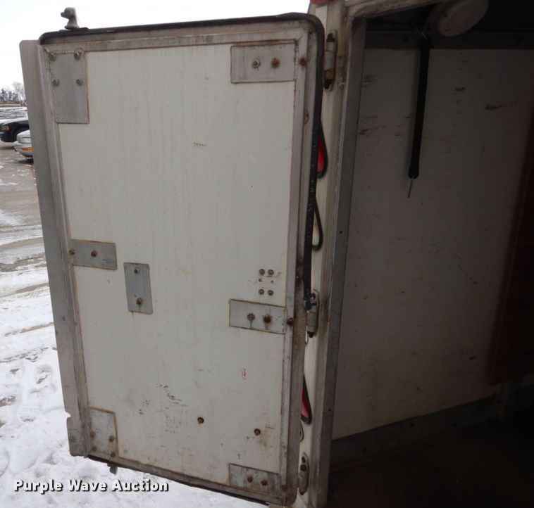 image for item HS9829 1995 Sooner enclosed cargo trailer