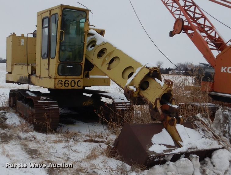 image for item HS9831 Gradall G660C excavator