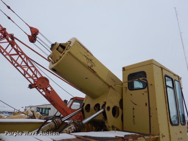 image for item HS9831 Gradall G660C excavator