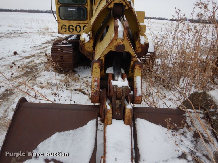 image for item HS9831 Gradall G660C excavator