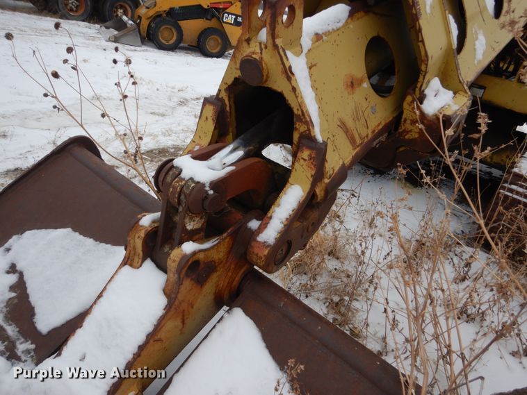 image for item HS9831 Gradall G660C excavator