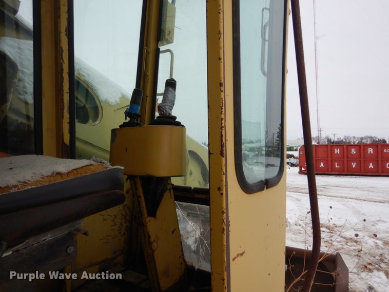 image for item HS9831 Gradall G660C excavator