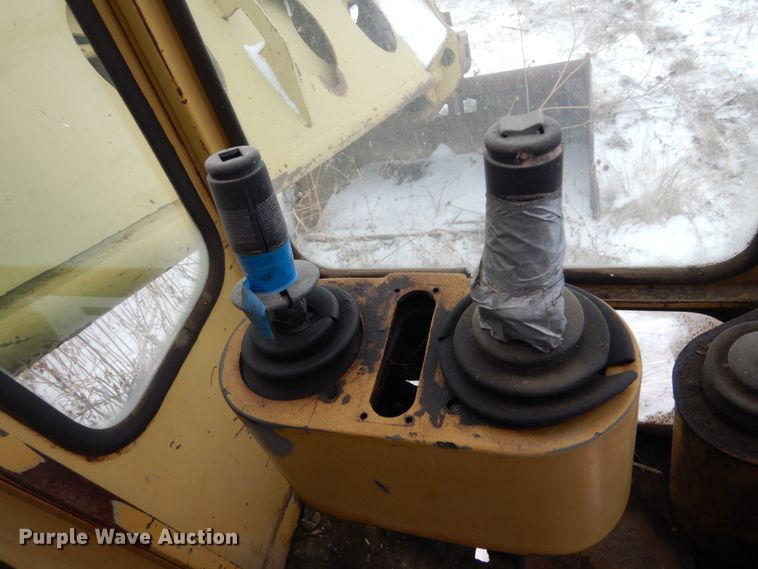 image for item HS9831 Gradall G660C excavator