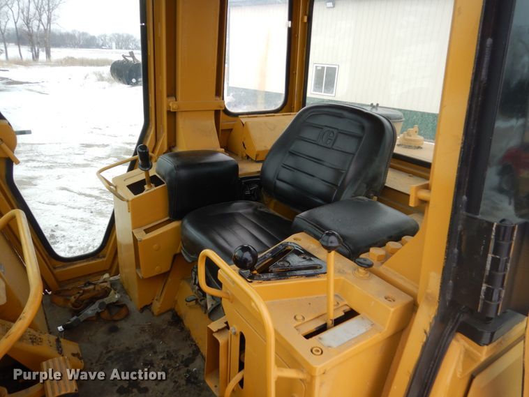image for item HS9861 1988 Caterpillar 963 LGP  track loader